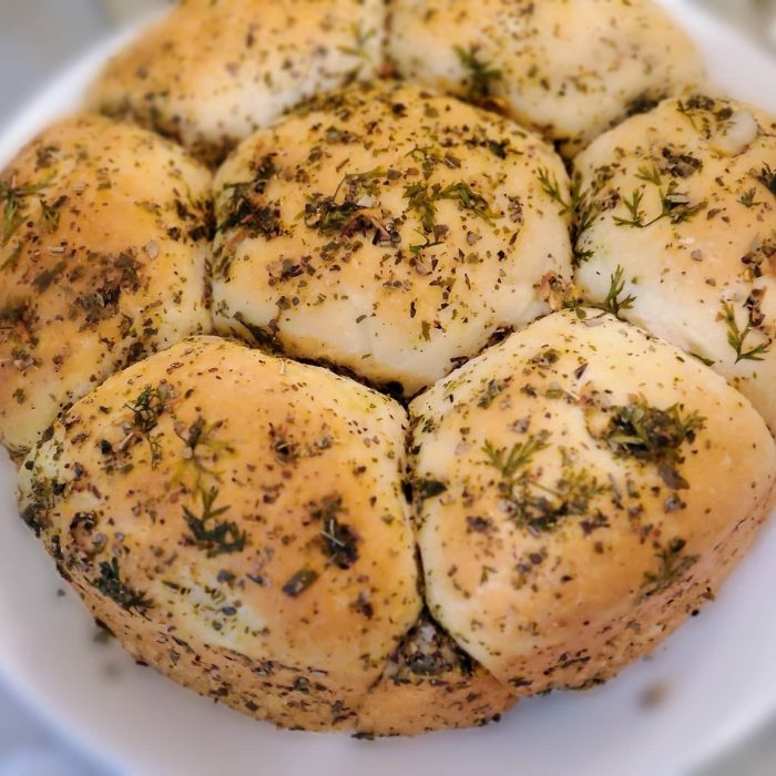 Spinach & Parmesan Garlic Bread